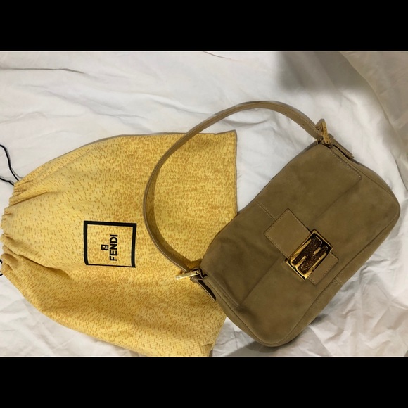 Fendi baguette suede bag - Picture 2 of 10